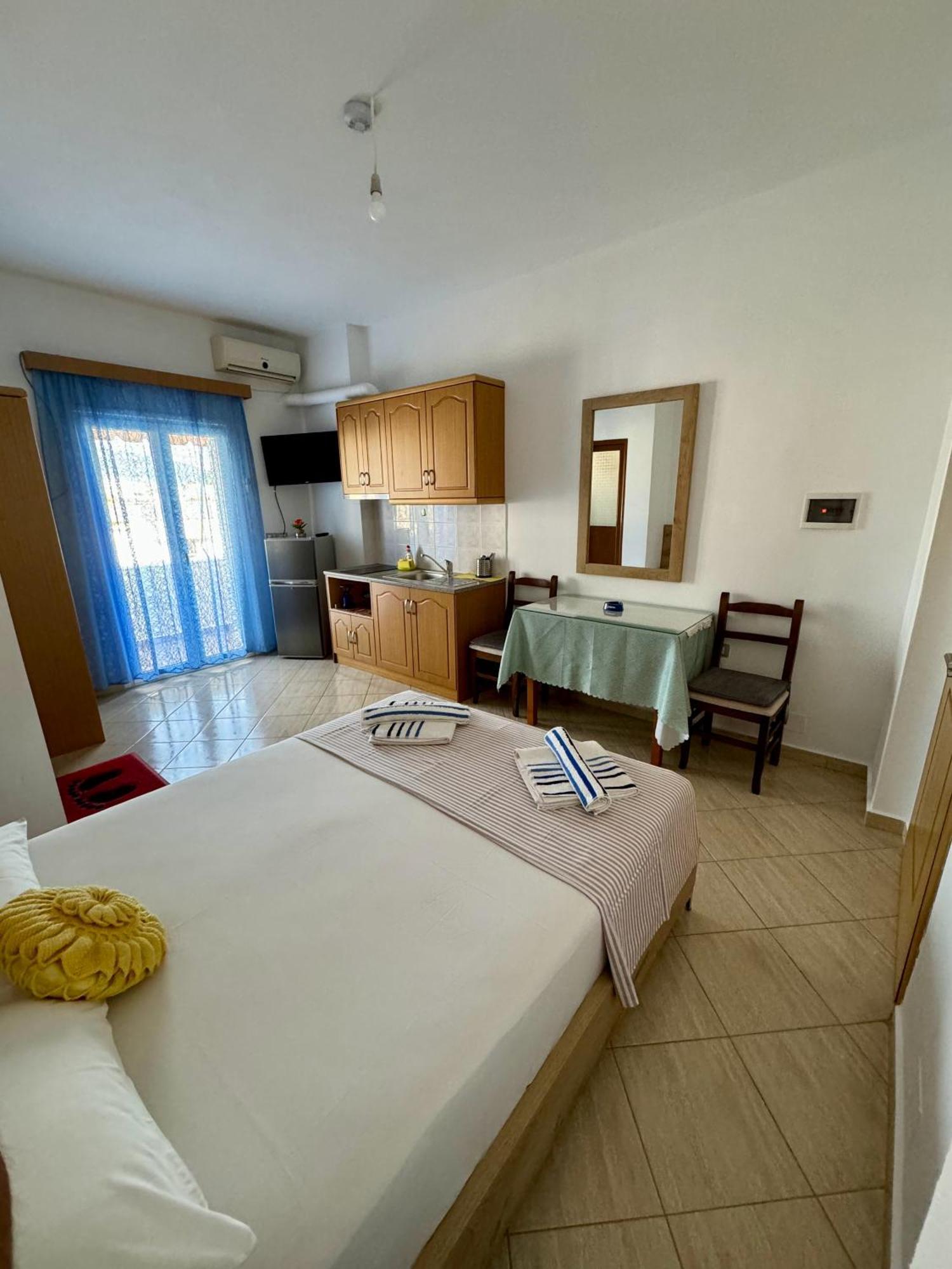 Mihal Apartament