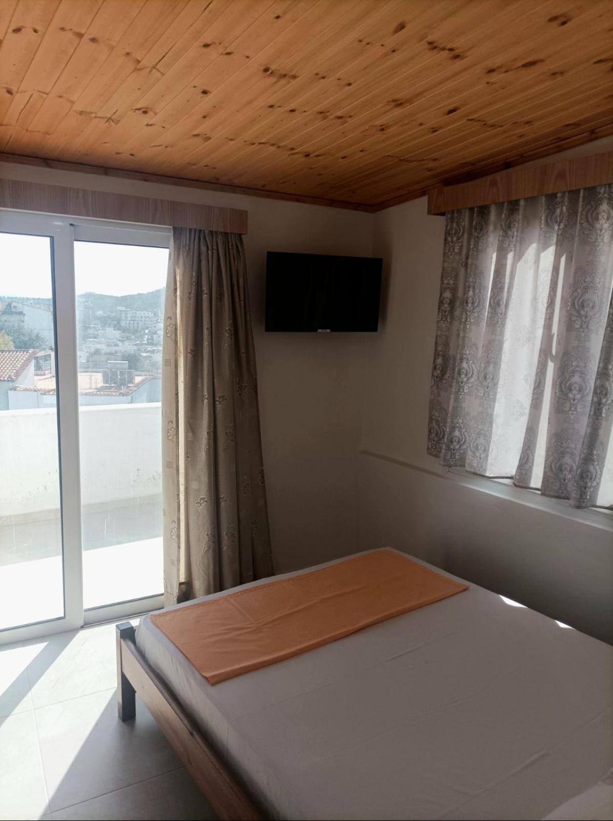 Mihal Apartment Ksamil